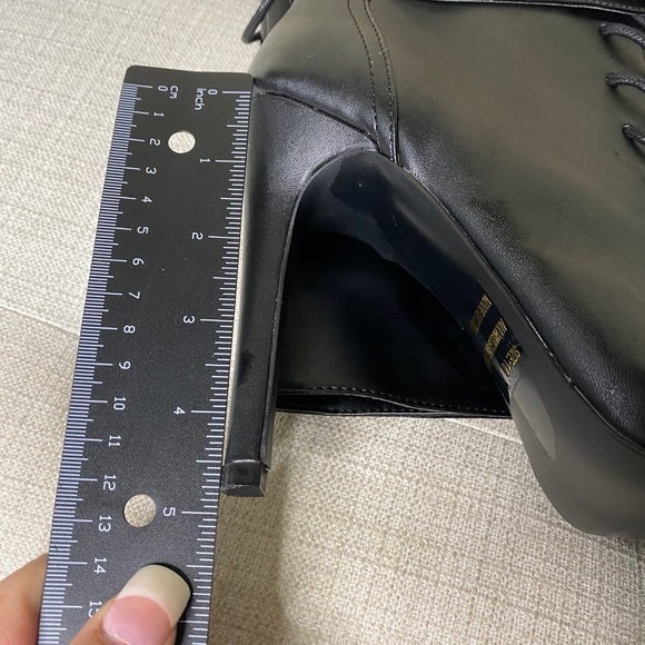 Black Cut out Pump Boot - Picture 8 of 10